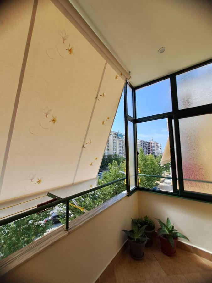 Appartamento Rikardo Apartament Vlorë Esterno foto